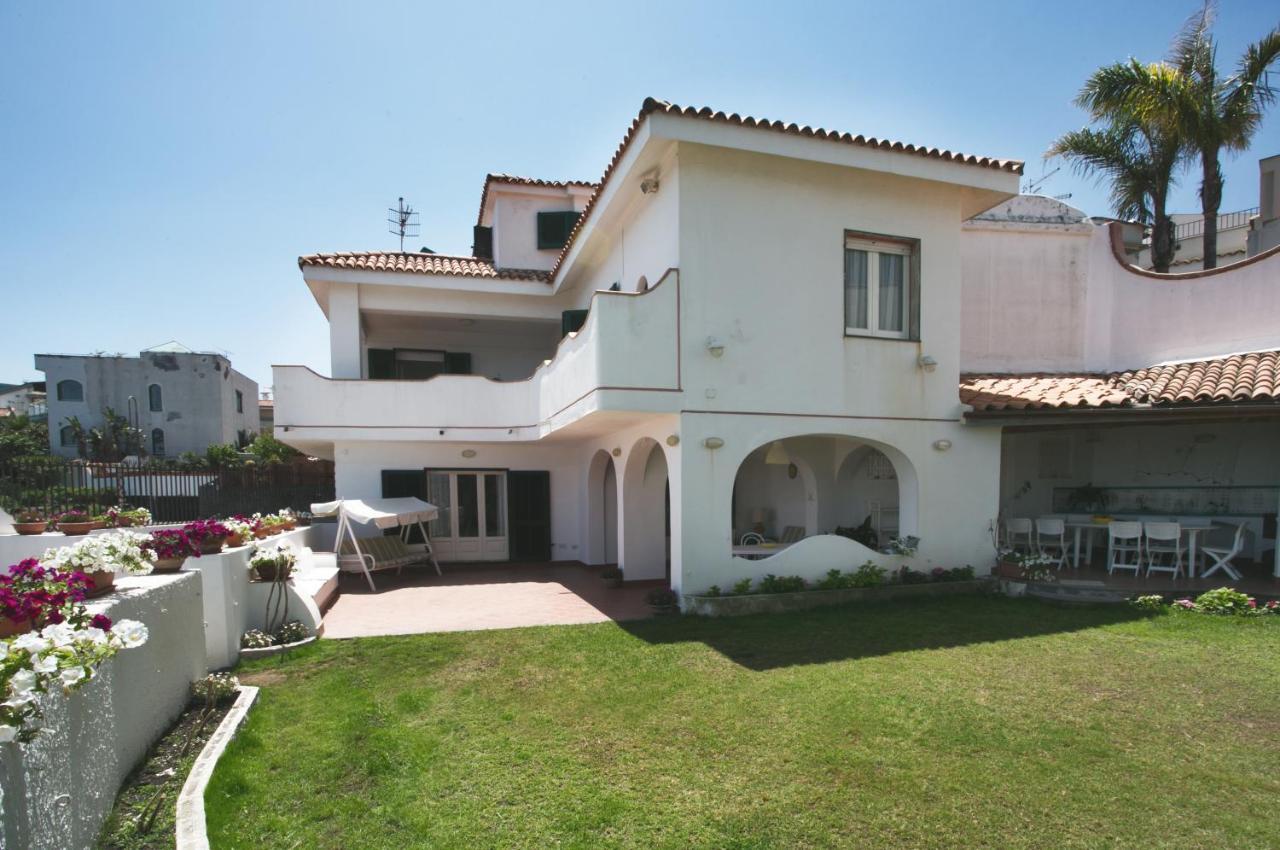 Villa Stella Del Mare Acireale Eksteriør billede